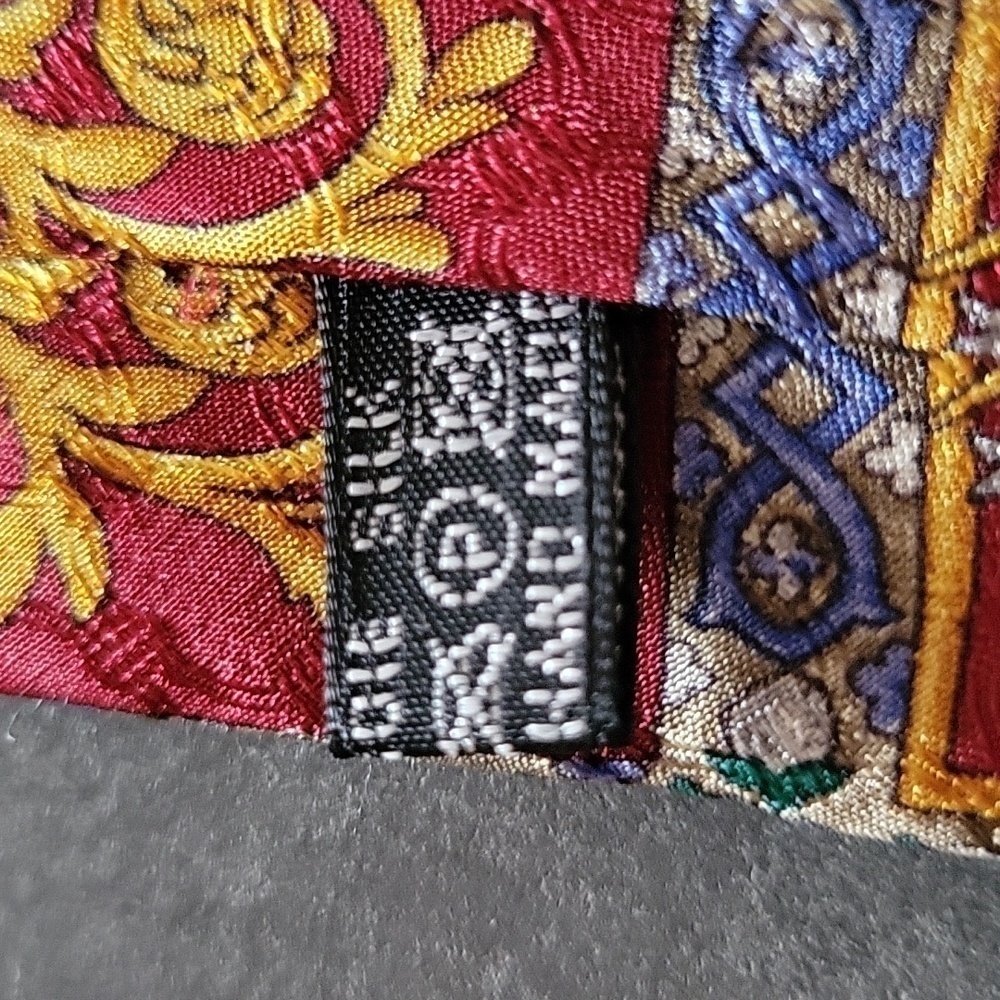 Christian Dior Men's Tie, 100% Silk, Hand Made, 59" - Picture 5 of 8